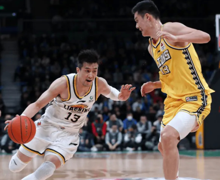 天津男篮主场击败对手,提前锁定季后赛资格的简单介绍 天津男篮主场击败对手,提前锁定季后赛资格的简单介绍