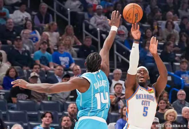 太阳击败黄蜂,全队出色表现,让对手束手就擒的简单介绍 太阳击败黄蜂,全队出色表现,让对手束手就擒的简单介绍